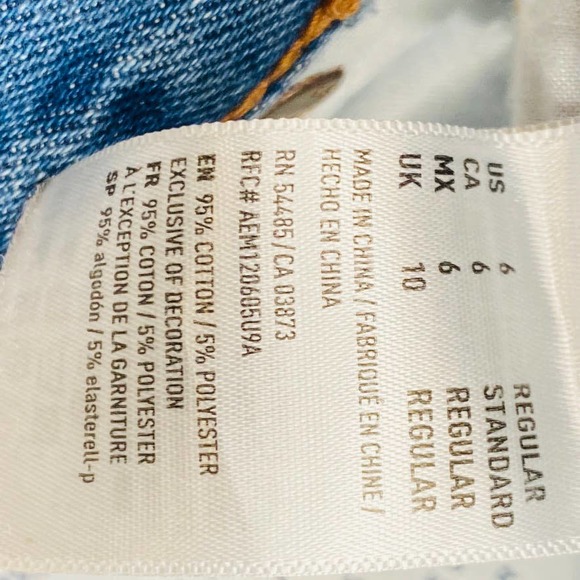 American Eagle Mom Jean Relaxed fit High Waisted Casual Denim Medium Wash Sz 6 - Picture 7 of 13